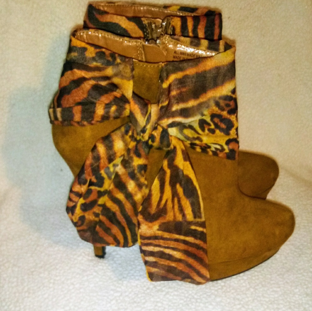 WILD ROSE BOOTS - Picture 3 of 7
